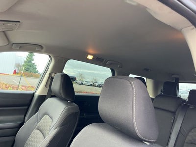 2023 Nissan Pathfinder SV