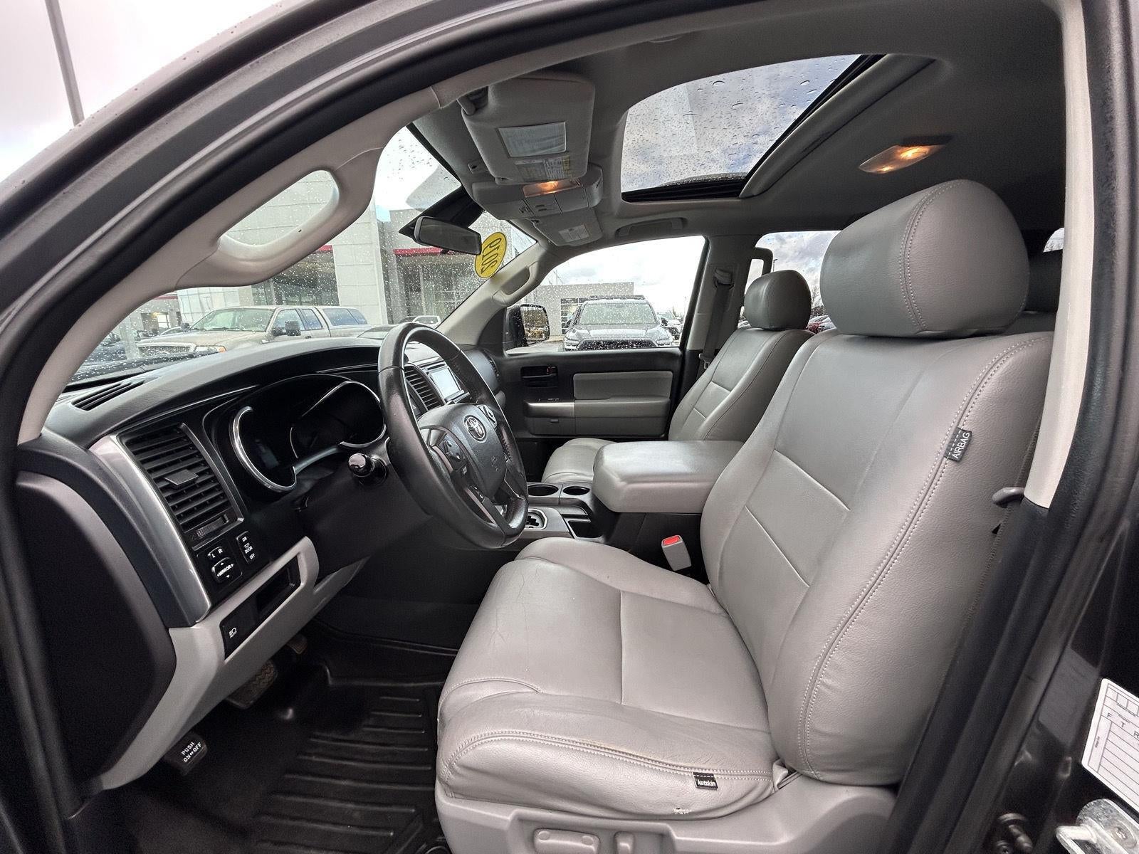 2019 Toyota Sequoia SR5
