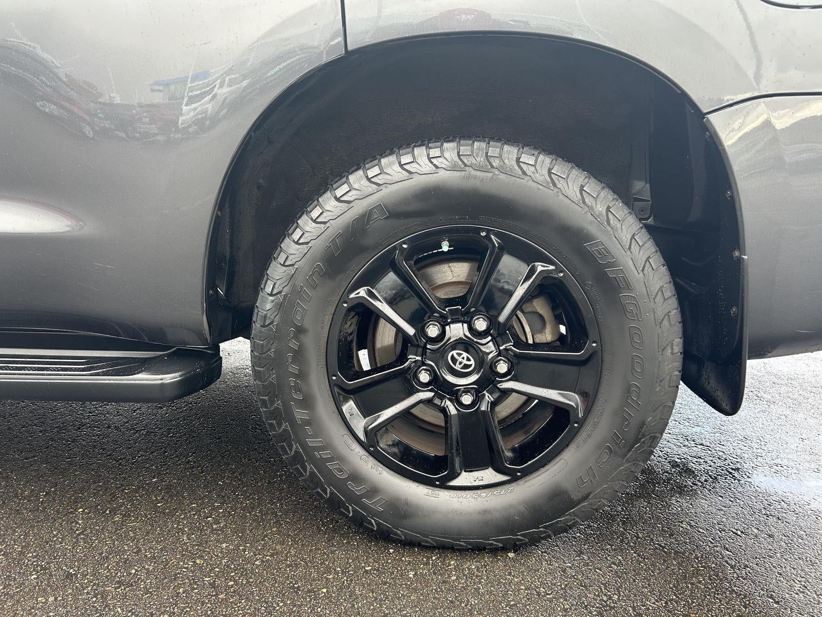 2019 Toyota Sequoia SR5