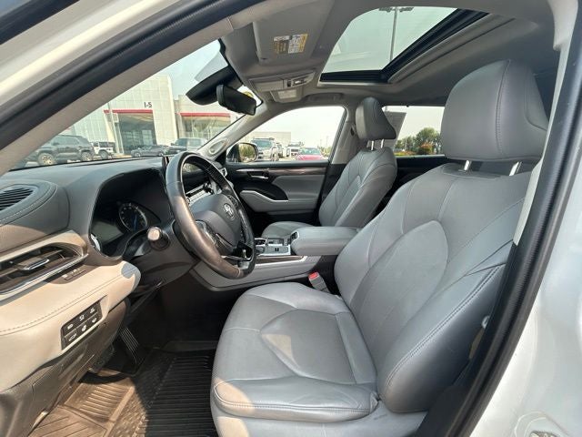 2021 Toyota Highlander Hybrid Limited