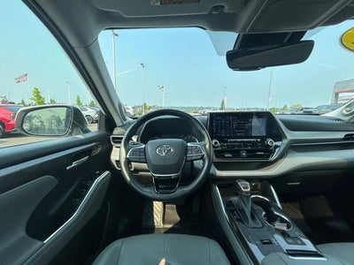 2021 Toyota Highlander Hybrid Limited