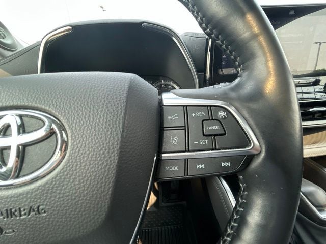 2021 Toyota Highlander Hybrid Limited