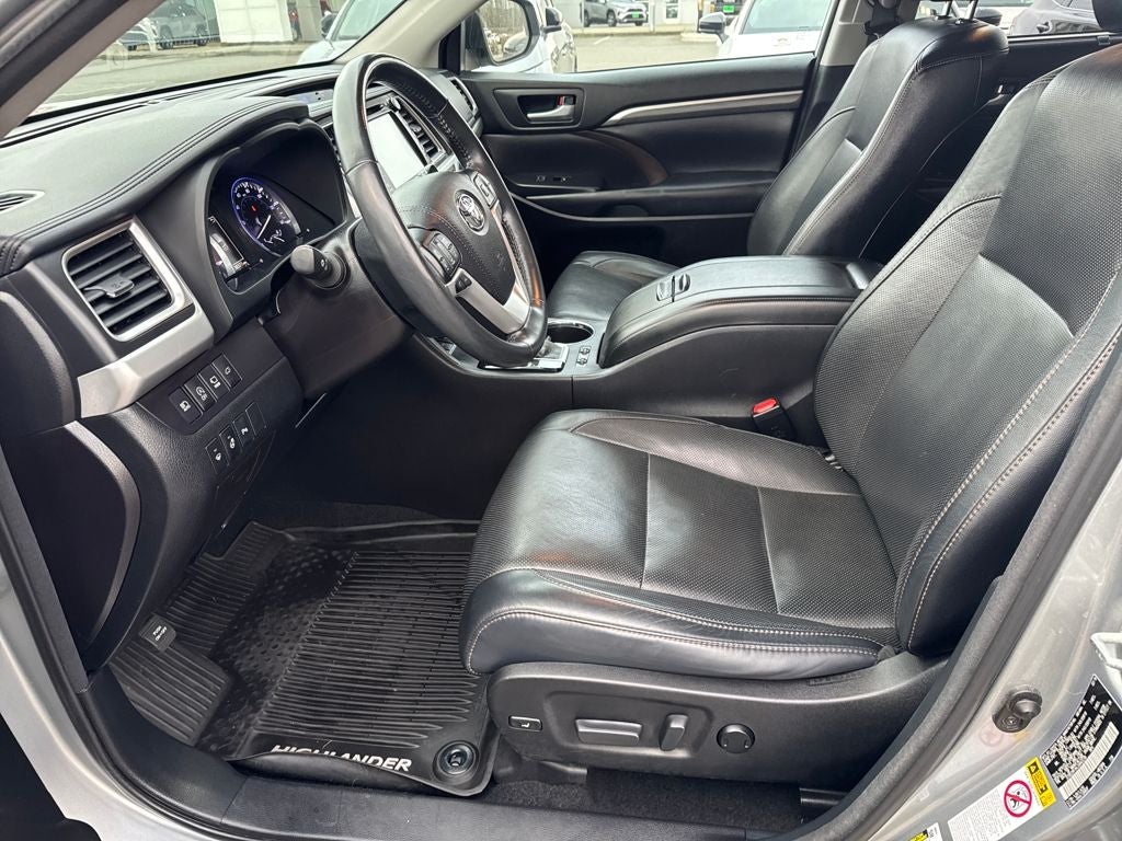 2018 Toyota Highlander Limited Platinum