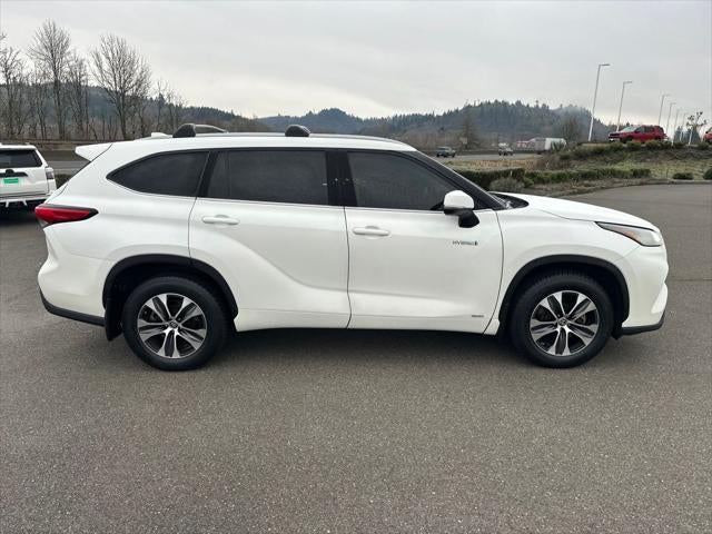 2021 Toyota Highlander Hybrid XLE