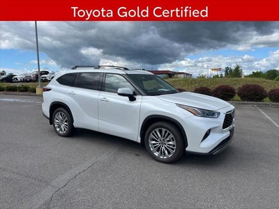 2024 Toyota Highlander Platinum