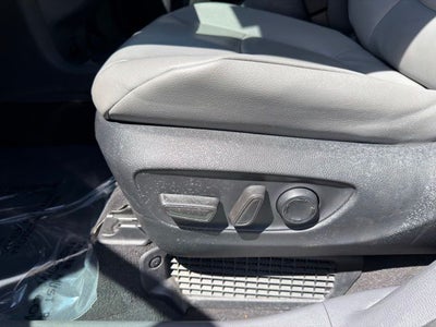 2023 Toyota Sienna XLE 8 Passenger