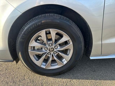 2022 Toyota Sienna XLE