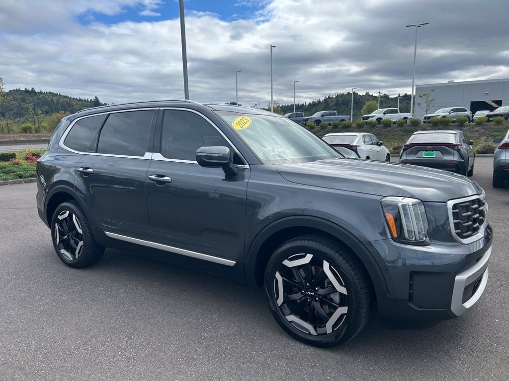 2023 Kia Telluride S