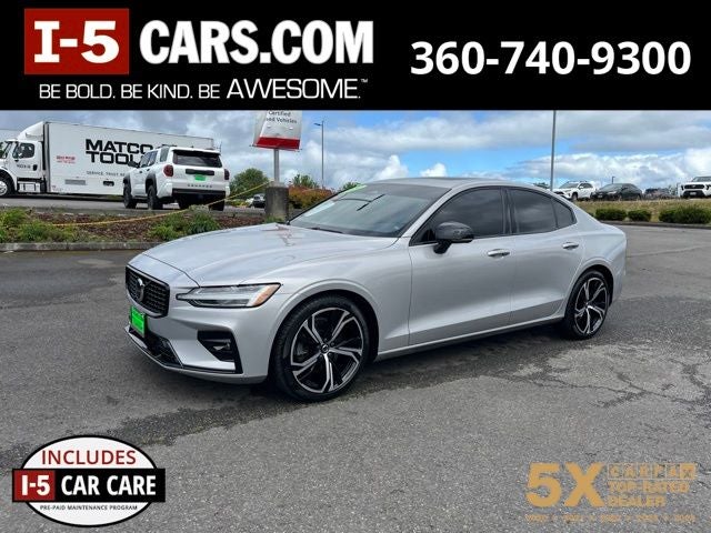 2024 Volvo S60 B5 Core Dark Theme AWD's photo