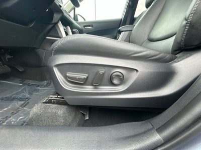 2025 Toyota Corolla Cross XLE