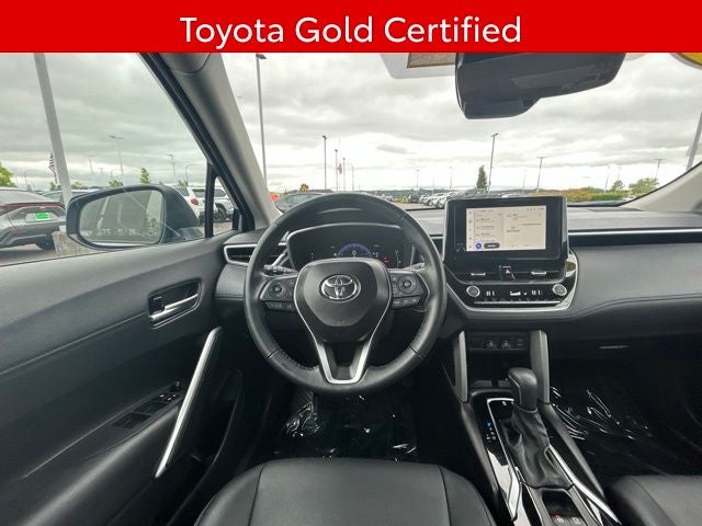2025 Toyota Corolla Cross XLE