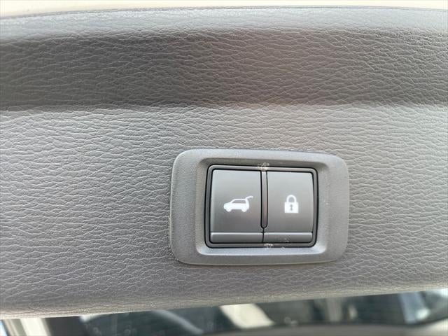 2023 Mitsubishi Outlander PHEV SE