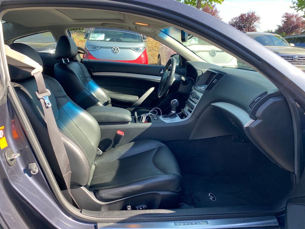 2009 INFINITI G37 X