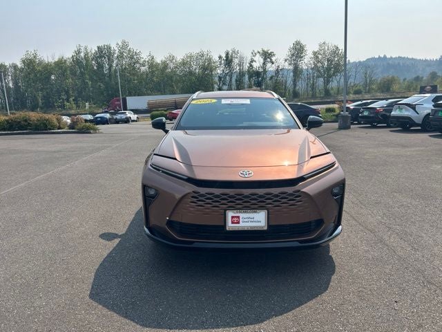 2025 Toyota Crown Signia XLE