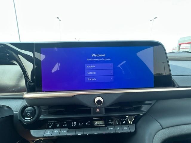 2025 Toyota Crown Signia XLE