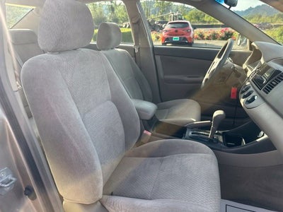 2003 Toyota Camry LE