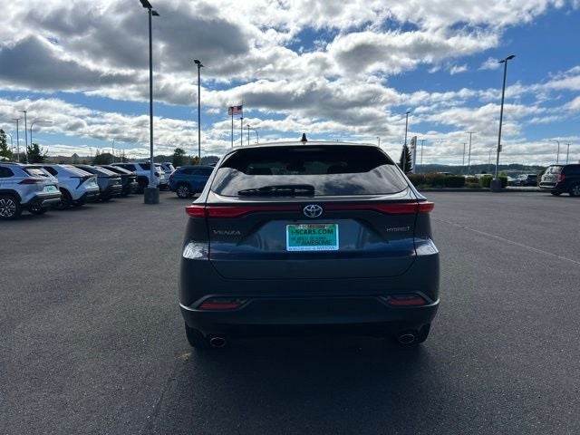 2022 Toyota Venza LE