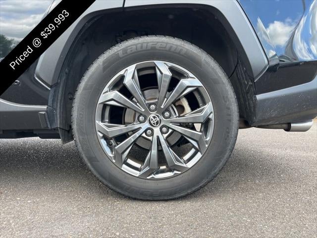 2023 Toyota RAV4 Hybrid XLE Premium