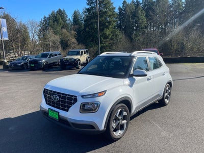 2025 Hyundai Venue SEL