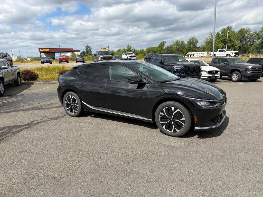 Used 2022 Kia EV6 Wind with VIN KNDC3DLC0N5033852 for sale in Chehalis, WA