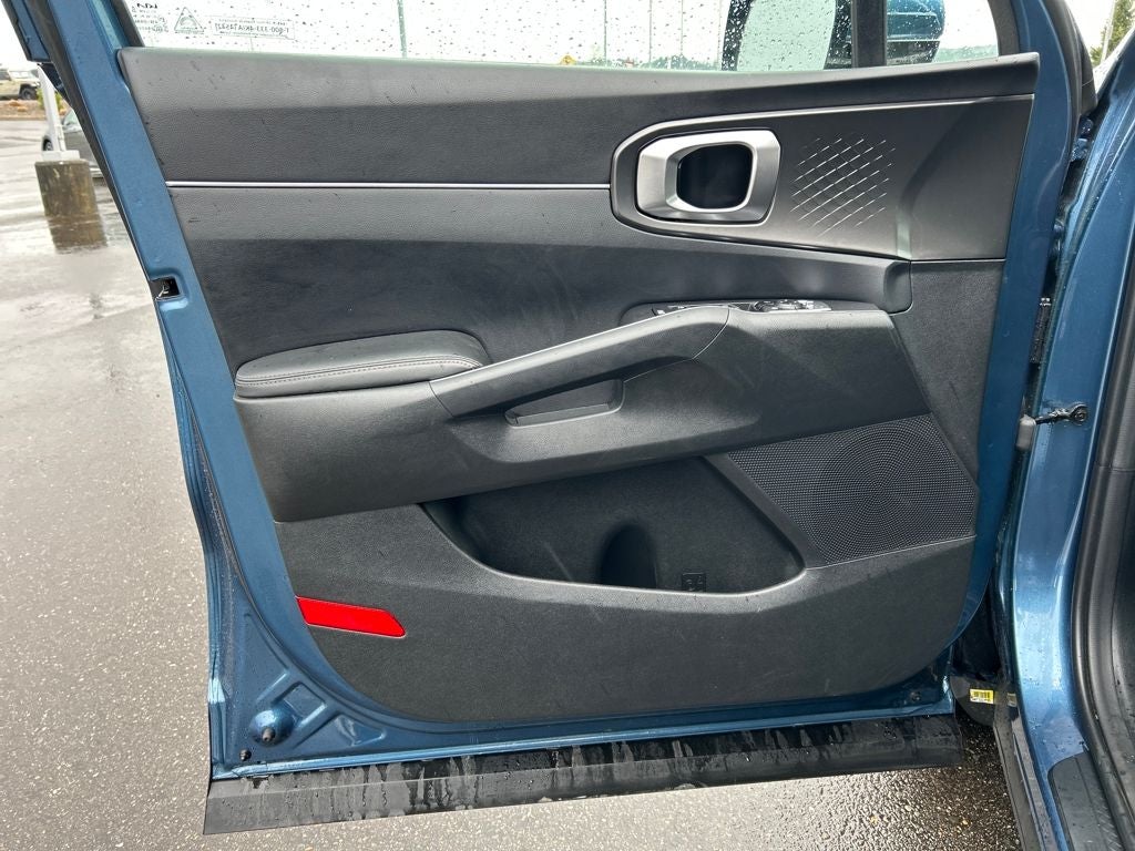 2025 Kia Sorento EX Hybrid - Photo 11