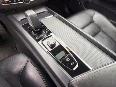 2023 Volvo XC60 Core