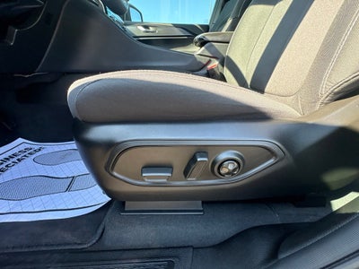2025 Jeep Grand Cherokee L Laredo 4x4
