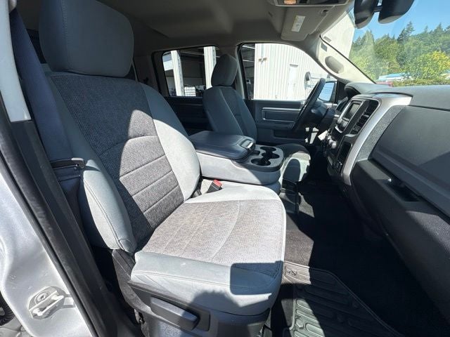 2017 RAM 1500 SLT