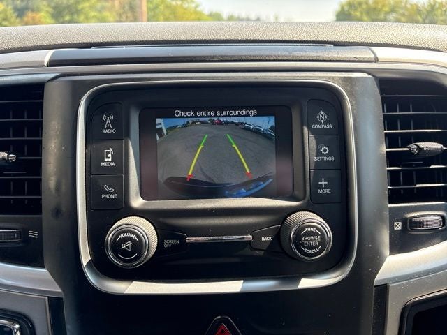 2017 RAM 1500 SLT