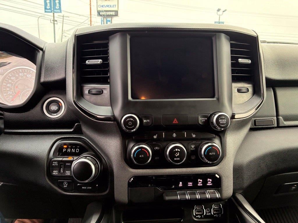 2023 RAM 1500 Big Horn Crew Cab 4x4 5'7' Box