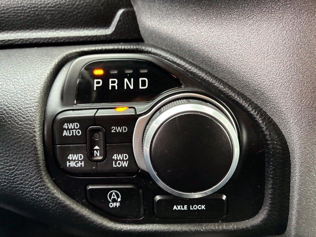2023 RAM 1500 Big Horn Crew Cab 4x4 5'7' Box
