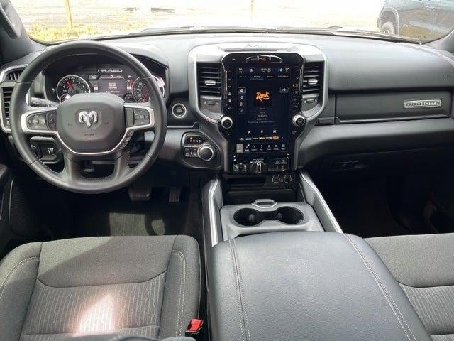 2022 RAM 1500 Big Horn Crew Cab 4x4 6'4' Box