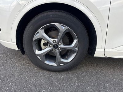 2023 Ford Escape Hybrid ST-Line