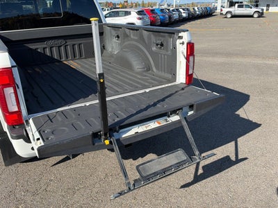 2022 Ford Super Duty F-350 Platinum
