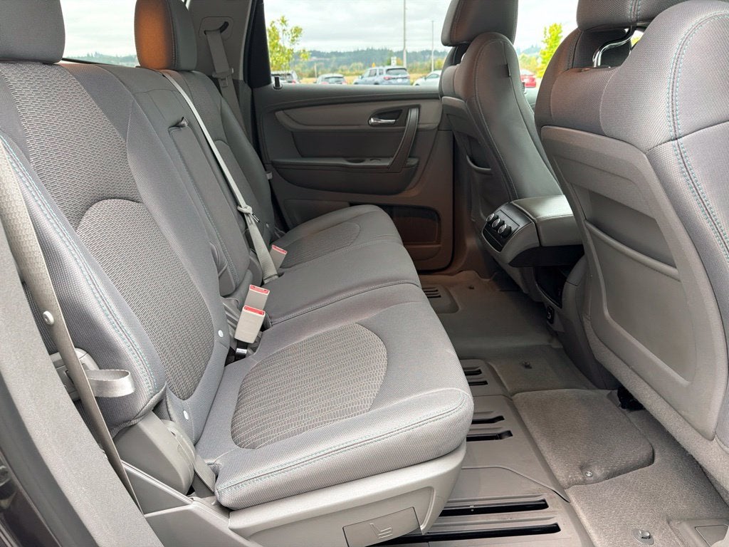 2017 Chevrolet Traverse LS
