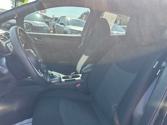 2022 Nissan Leaf S
