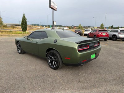 2022 Dodge Challenger SXT