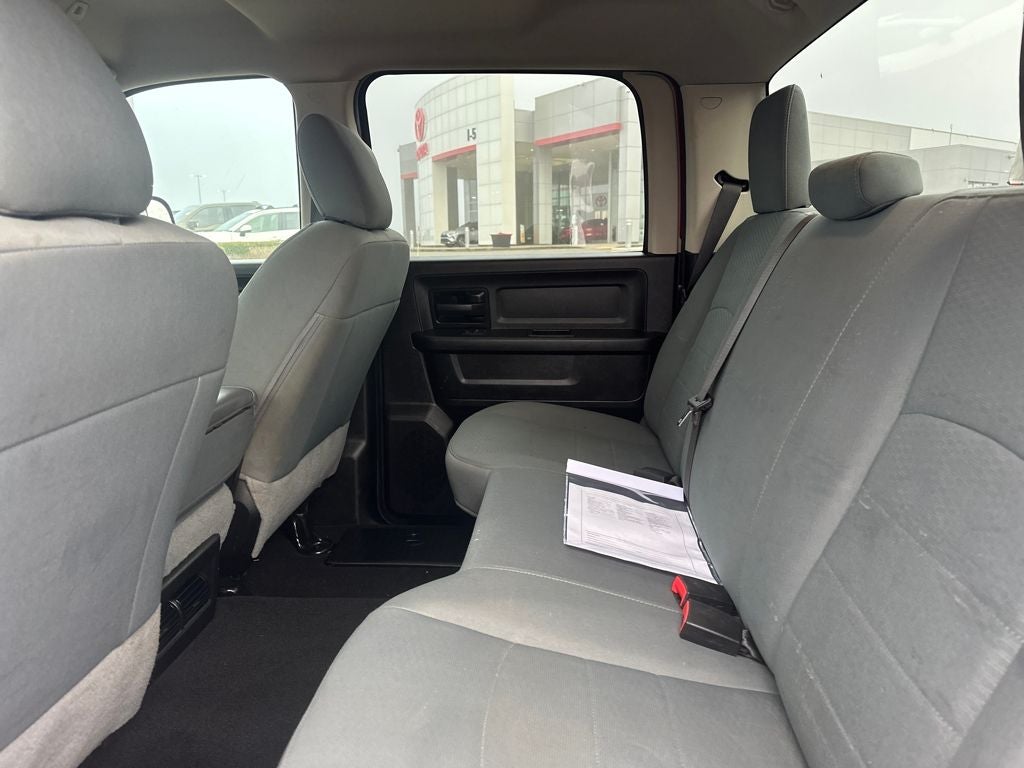 2018 RAM 3500 Tradesman Crew Cab 4x4 8' Box