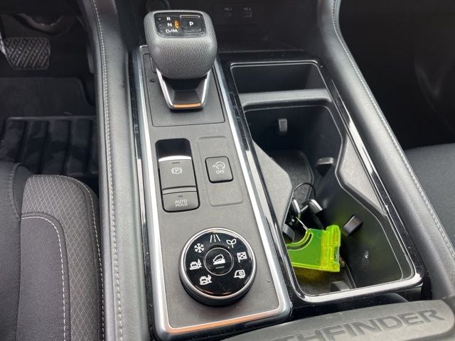 2023 Nissan Pathfinder SV 4WD