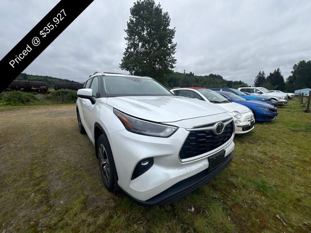 2023 Toyota Highlander XLE