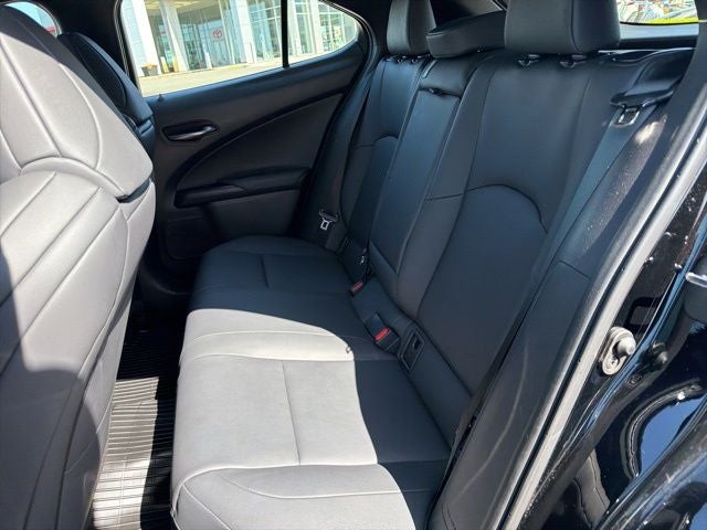 2022 Lexus UX 200 F SPORT