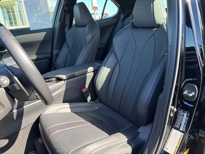 2022 Lexus UX 200 F SPORT