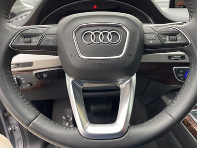 2019 Audi Q7 45 SE Premium