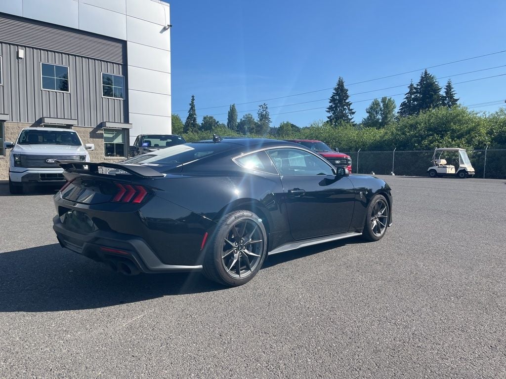 2025 Ford Mustang Dark Horse