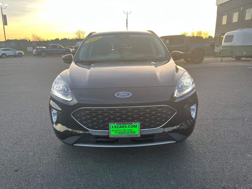 2022 Ford Escape Hybrid Titanium