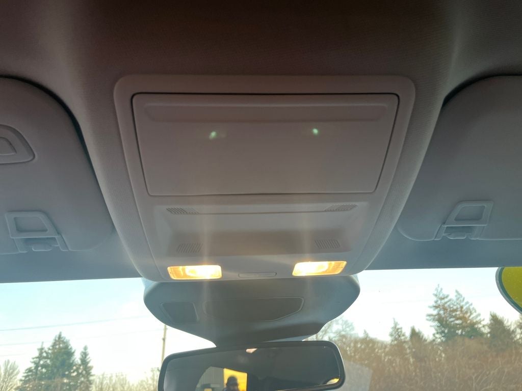 2022 Ford Escape Hybrid Titanium