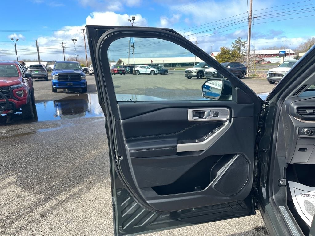 2022 Ford Explorer Limited