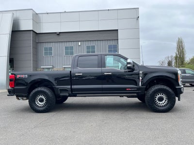 2023 Ford F-350SD Platinum