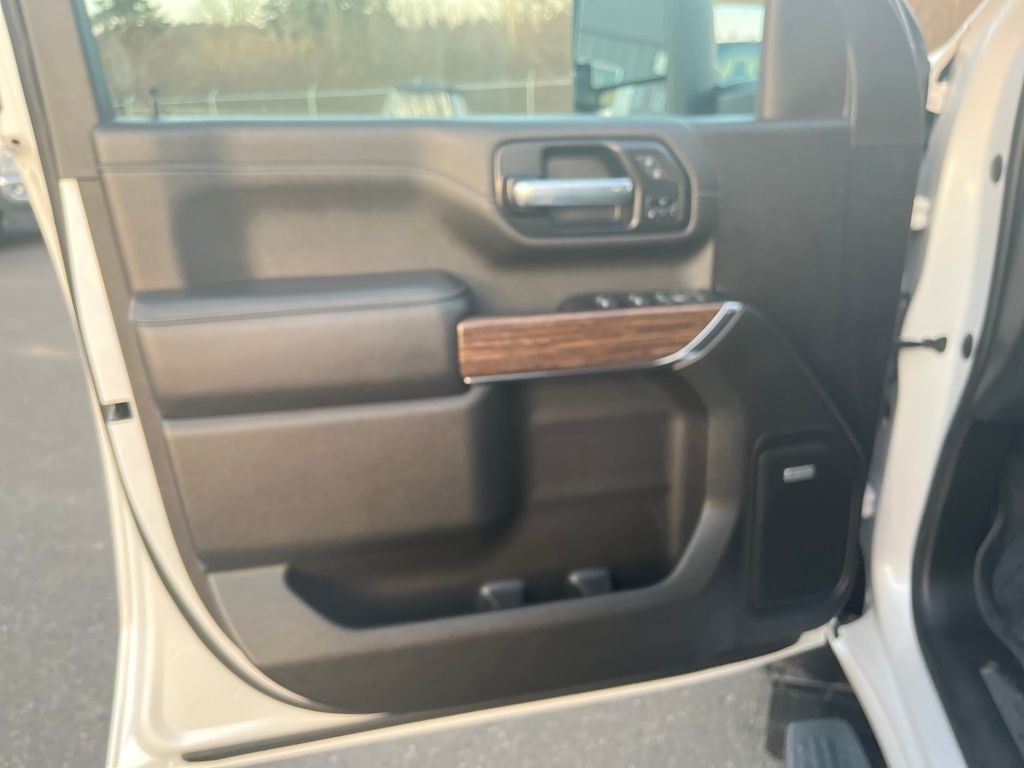 2022 Chevrolet Silverado 3500HD High Country