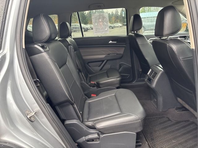 2021 Volkswagen Atlas 3.6L V6 SE w/Technology R-Line